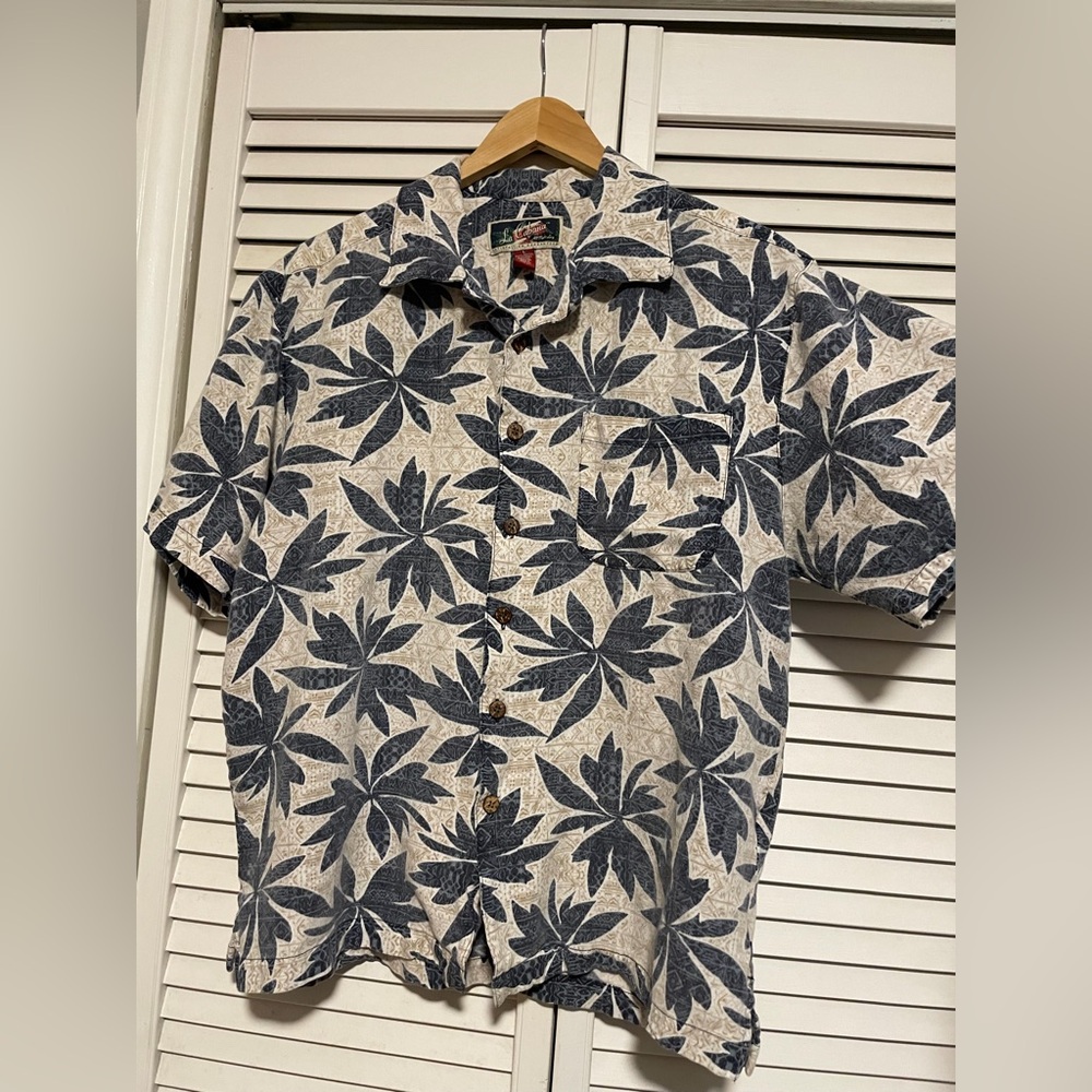 La Cabaña All Night Long Mens Shirt Size Large Flowers Design